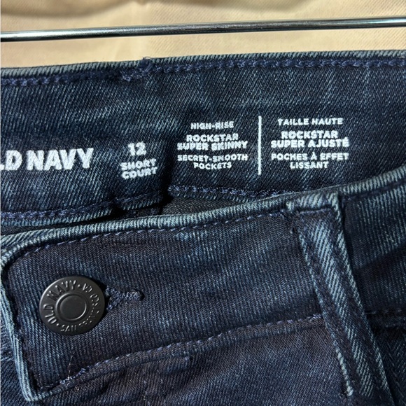 NWT Old Navy Skinny Cropped Jeans - Picture 9 of 10